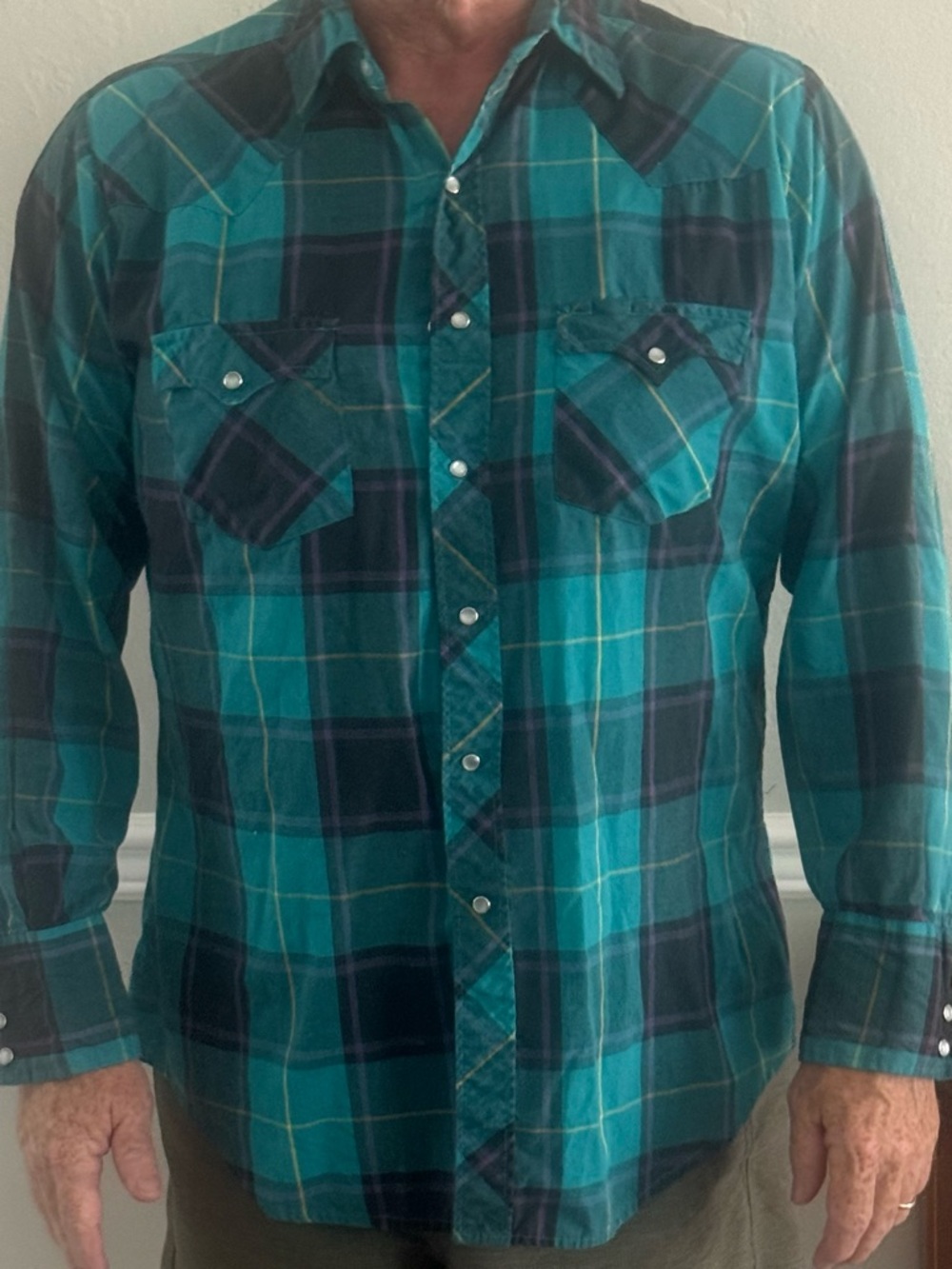 Men's Teal Plaid Casual Button-Down Shirt